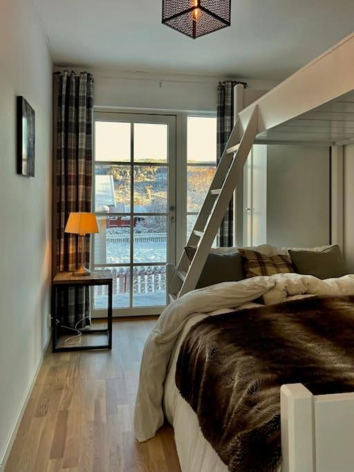 New Apartment Near The Lifts Tourist Center 트리실 외부 사진