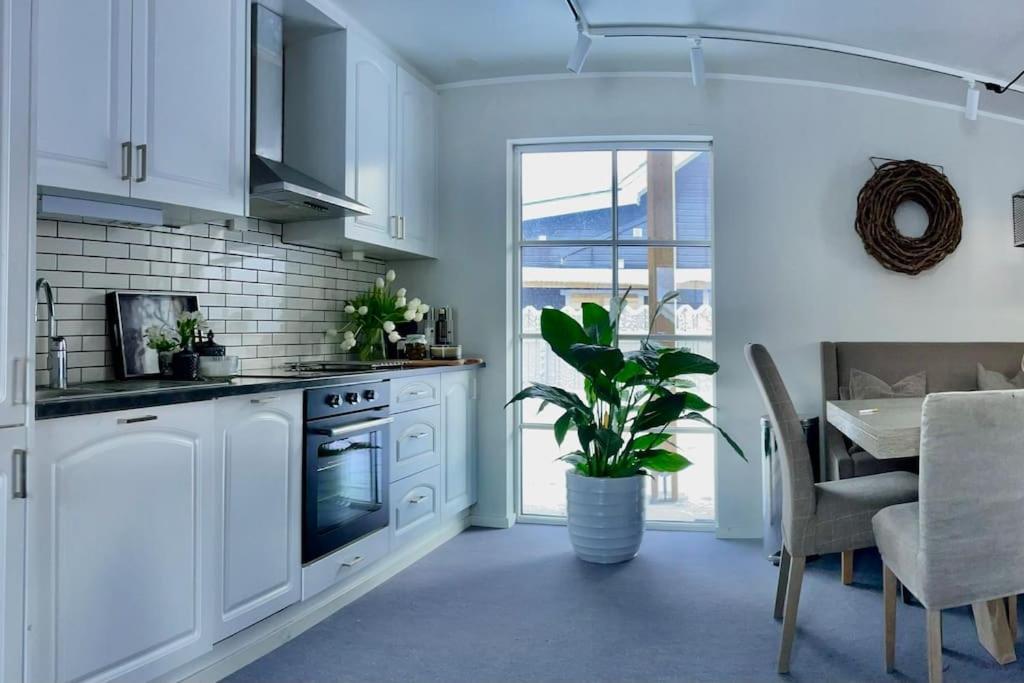 New Apartment Near The Lifts Tourist Center 트리실 외부 사진